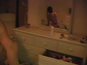 Приватное секс видео патлатого мужика с девушкой в бассейне и душе